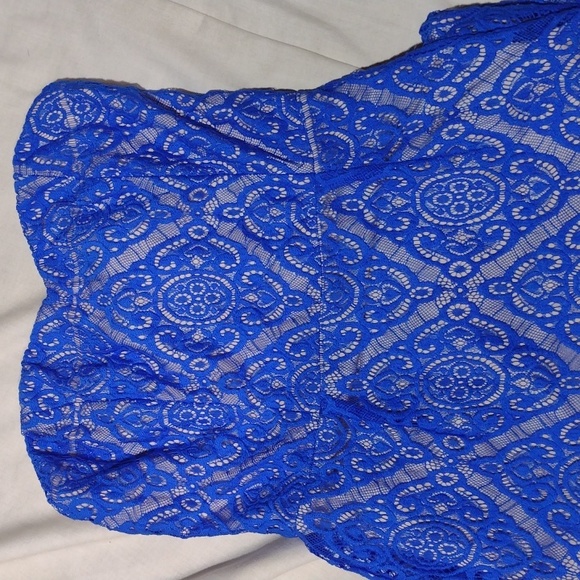NWOT blue forever 21 strapless lace dress size medium - Picture 3 of 6